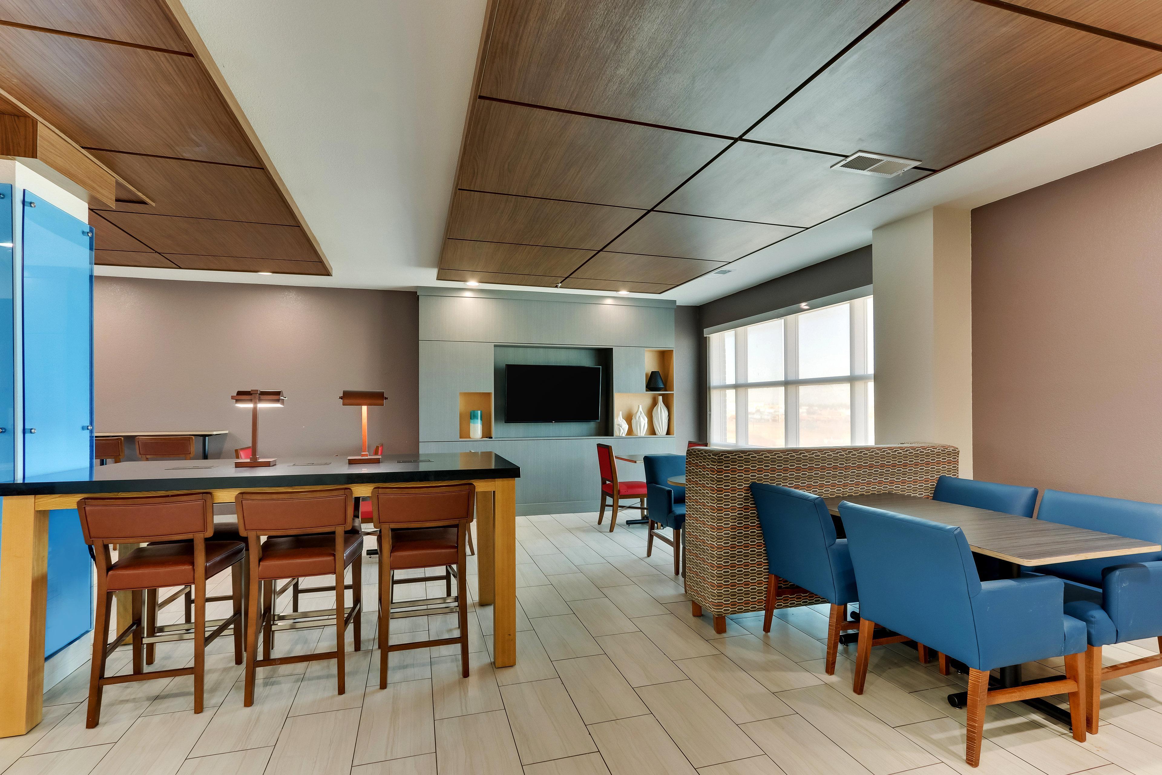 Holiday Inn Express Lake Worth Nw Loop 820 By Ihg Fort Worth Exterior photo